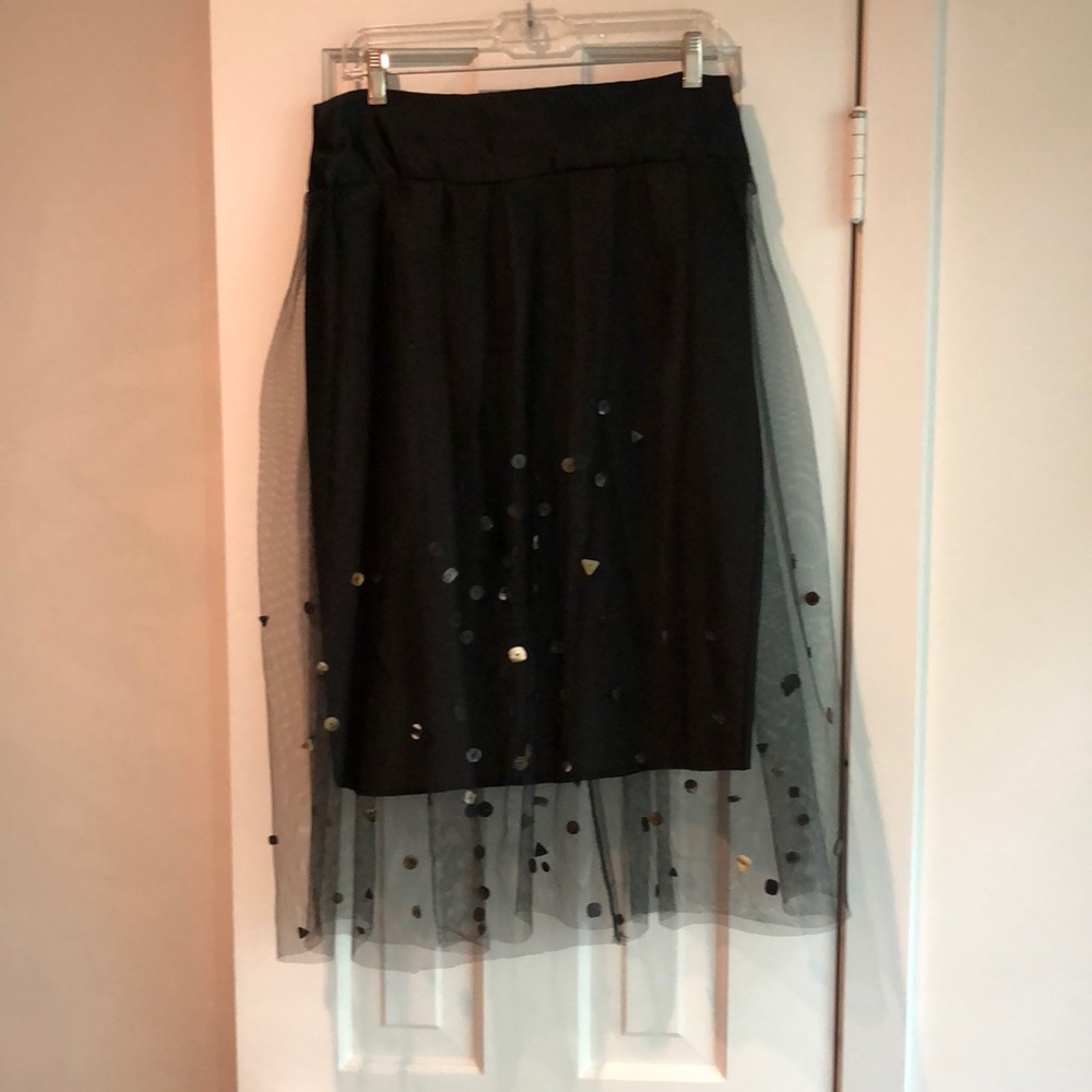 Custom pencil skirt w/embellished net overlay - 6